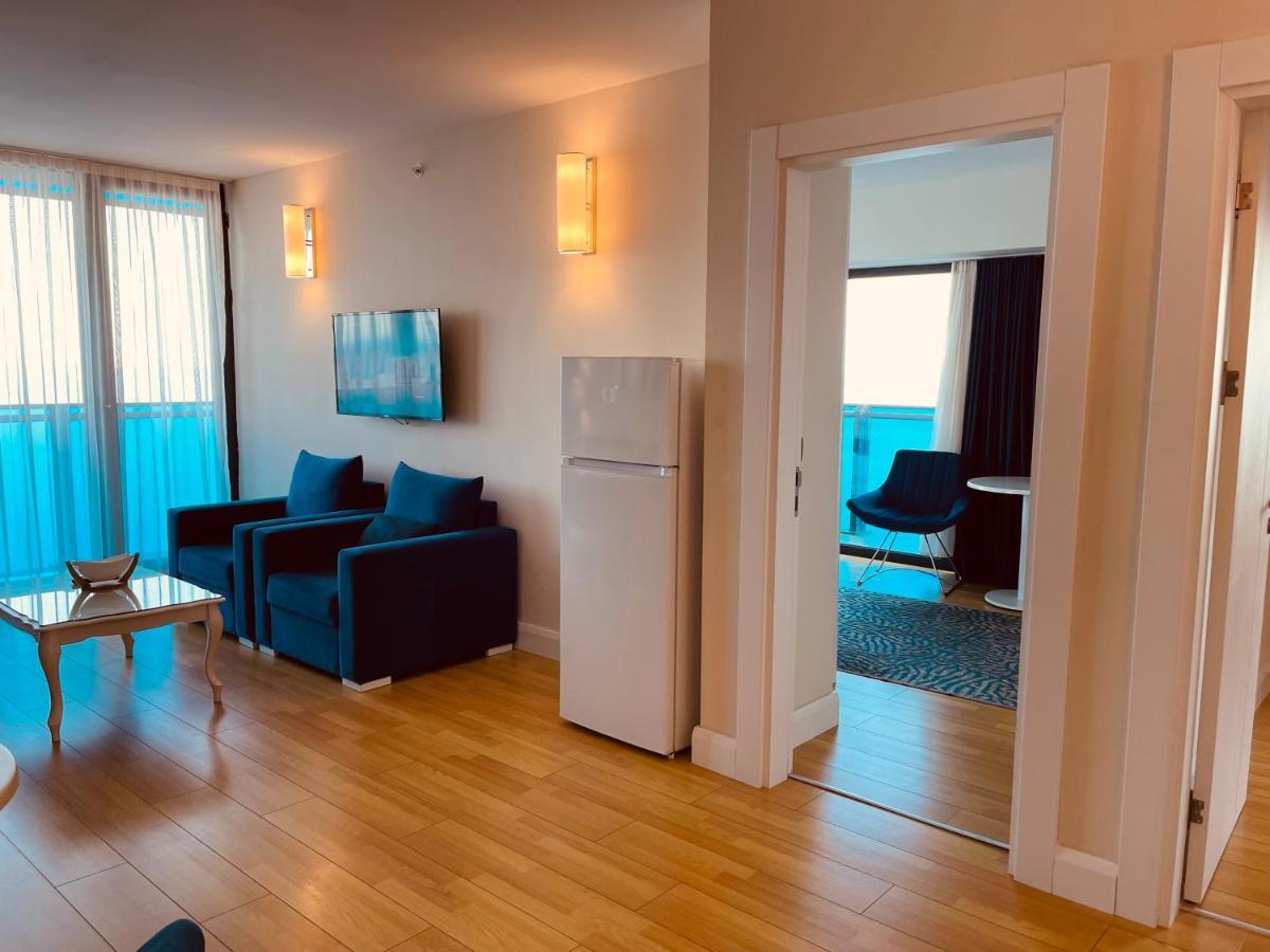 فندق Batumi Floor40 المظهر الخارجي الصورة
