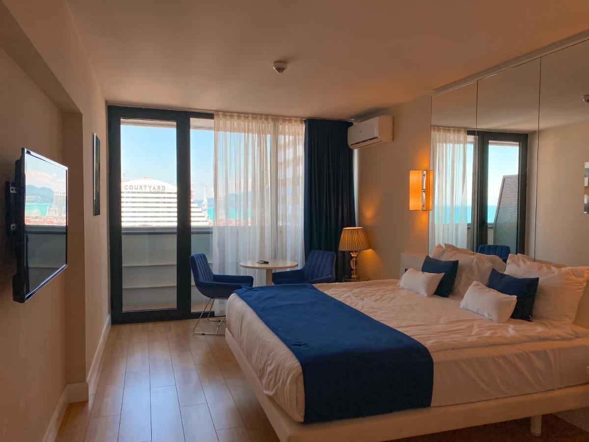 فندق Batumi Floor40 المظهر الخارجي الصورة